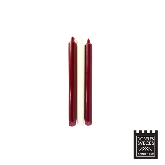 Klasiskas stearīna sveces 3 gab. iepakojumā - karoga krāsās.